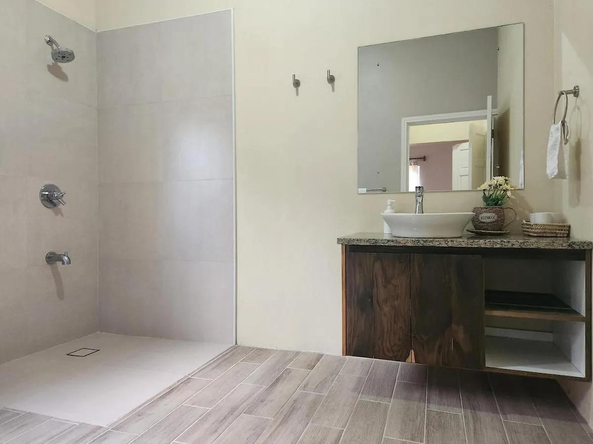 Setsuna, Luxury Oceanic View Villa Near Airport Vieux Fort