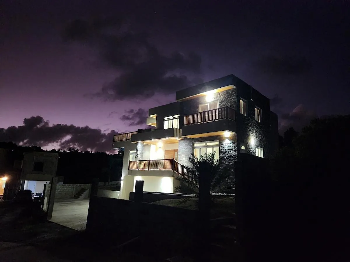 Setsuna, Luxury Oceanic View Villa Near Airport Vieux Fort